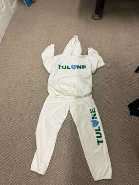 Tulane White Hoodie & Sweatpants Set